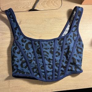 Blue leopard print crop top with zipper